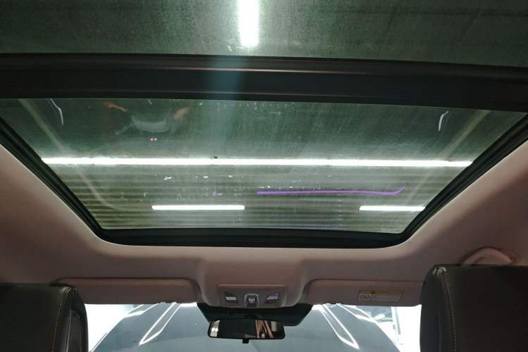 Used Changan UNI-K iDD 2022 Blue Whale iDD 130km 1.5T Prestige Model
