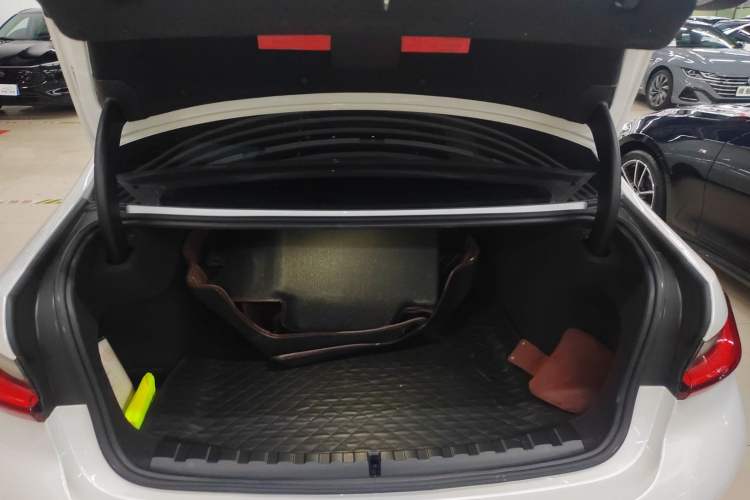 Used BMW 3 Series 2024 320Li M Sport Package
