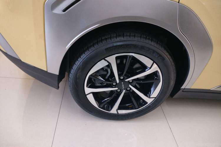 Used AION Y 2022 Plus 70 Smart Edition
