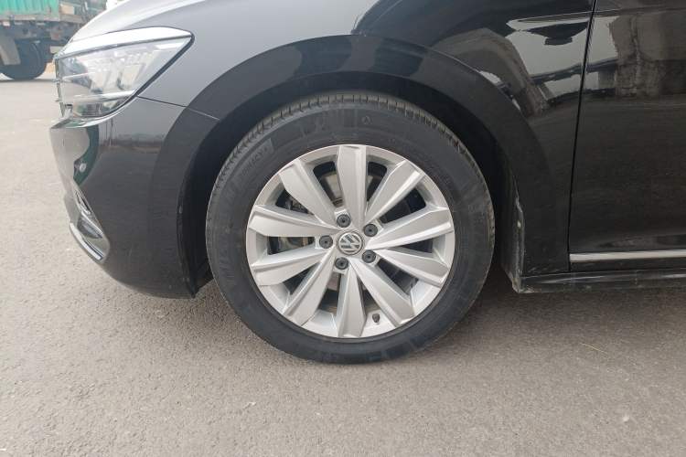 Used Volkswagen Passat 2019 330TSI Elite Edition China VI