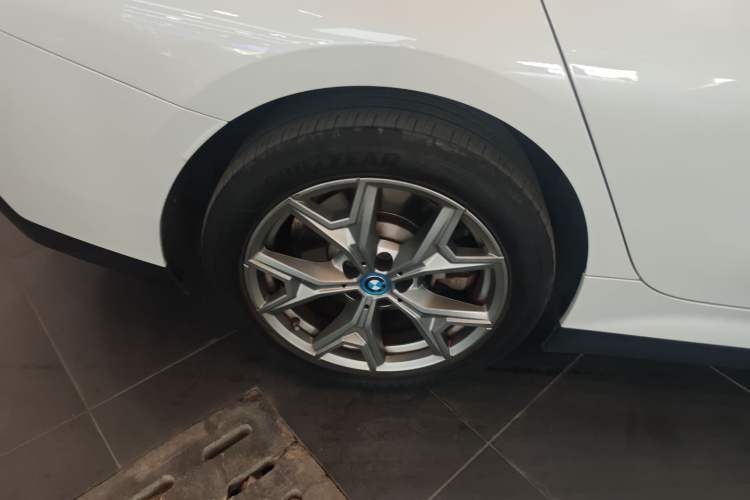 Used BMW i3 2022 eDrive 35 L