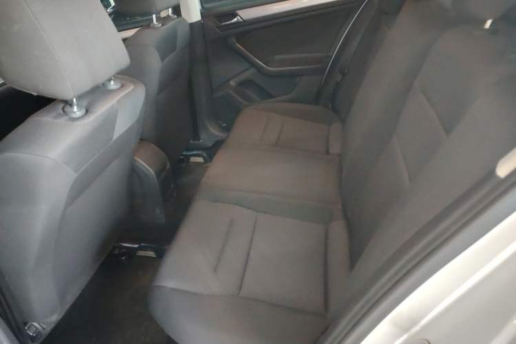 Used Volkswagen Bora 2017 1.6L Automatic Fashion Model
