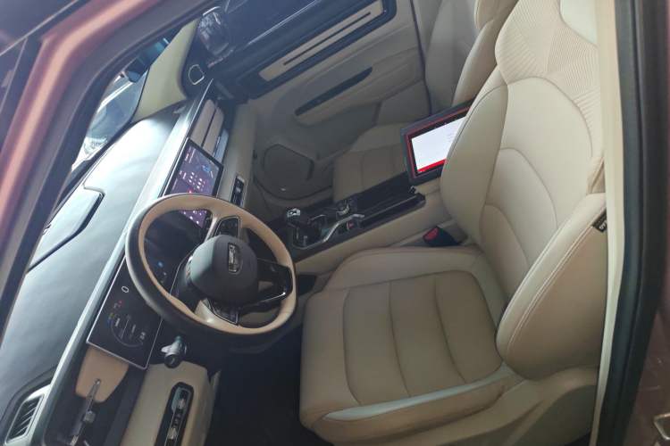 Used Geely Auto icon 2023 1.5TD Chocolate Smoothie Edition
