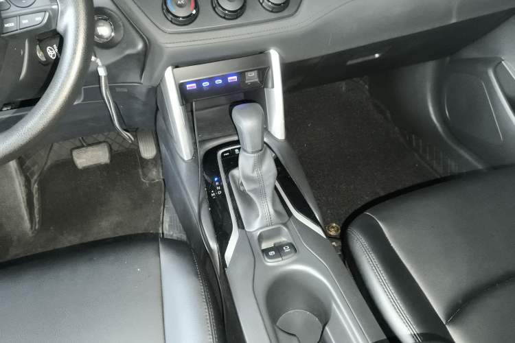 Used Toyota Corolla Cross 2024 2.0L Pioneer Edition