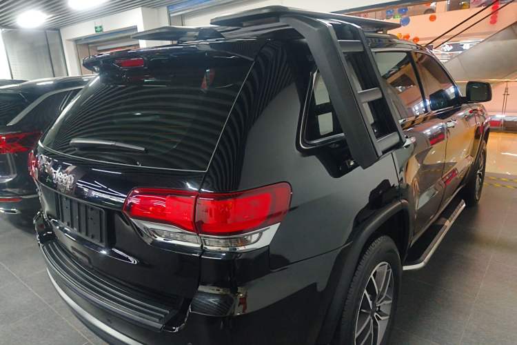 Used  Grand Cherokee 2020 3.0L Professional Navigation Edition
