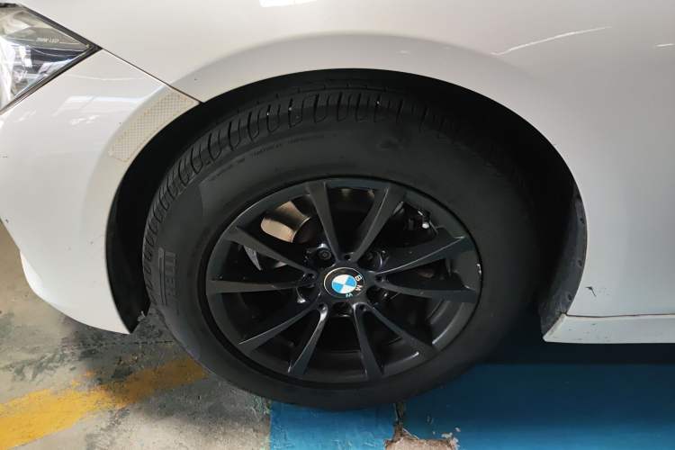 Used BMW 3 Series 2016 316i Fashion Model
