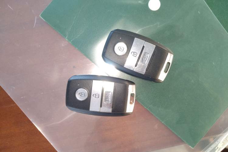 Used Kia K5 2014 2.0L Automatic LUXURY
