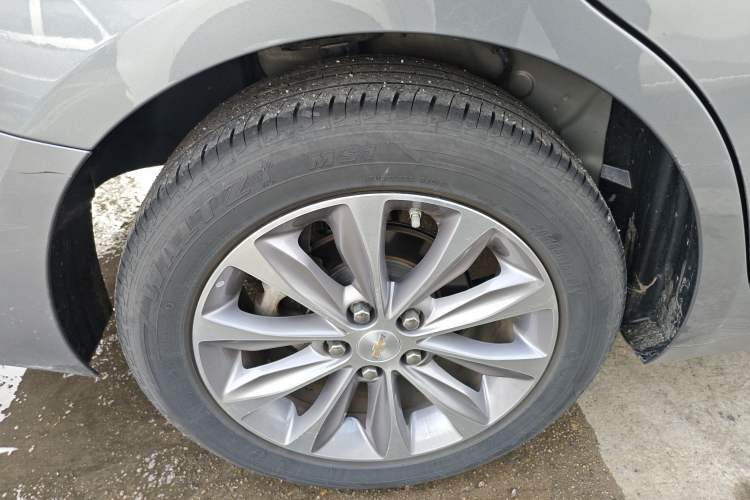 Used Chevrolet Monza 2022 320 Automatic Enjoyment Sunroof Version
