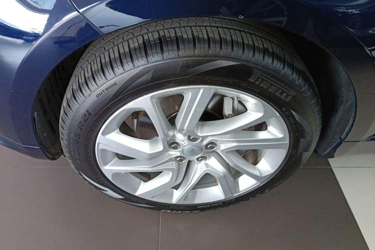 Used Land Rover Range Rover Sport 2020 3.0 L6 HSE DYNAMIC
