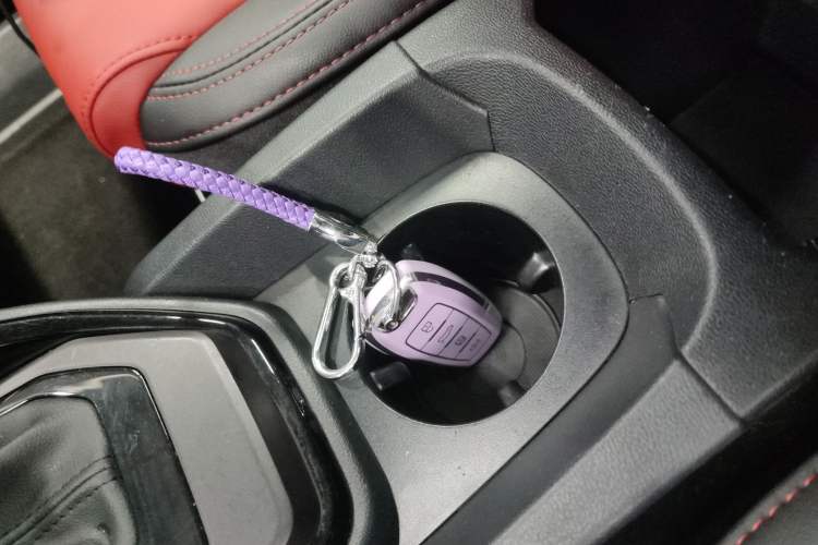 Used Haval H2s 2018 Red-Label 1.5T Dual-Clutch Fashion Edition
