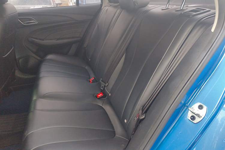 Used Roewe i5 2019 1.5L Automatic 4G Connected Langhao Edition