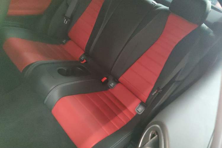 Used Mercedes-Benz E-Class 2023-Year Restyled E 260 Coupe
