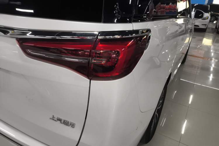 Used Buick GL8 2023 ES Lu Zun Deluxe Model
