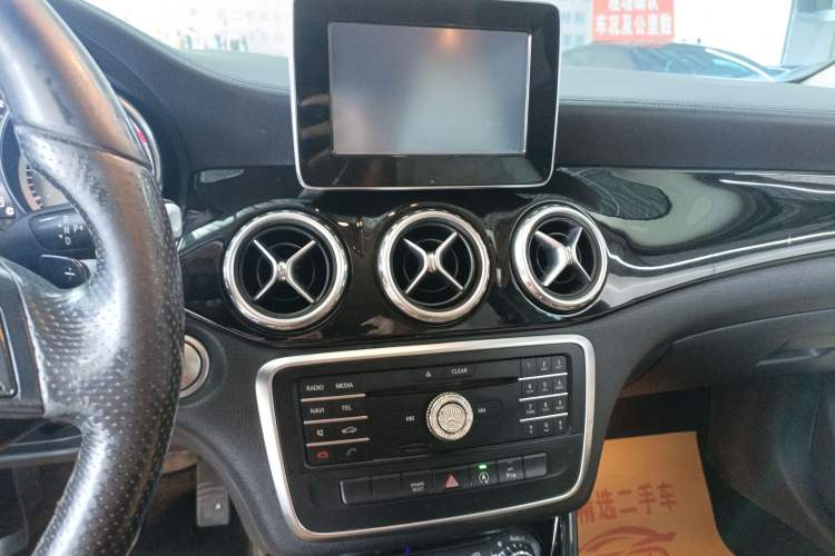 Used Mercedes-Benz GLA 2016 GLA 200 Fashion Model
