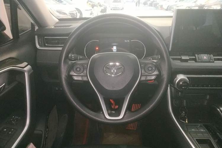 Used Toyota RAV4 2022 2.0L CVT Two-Wheel Drive Fashion Edition
