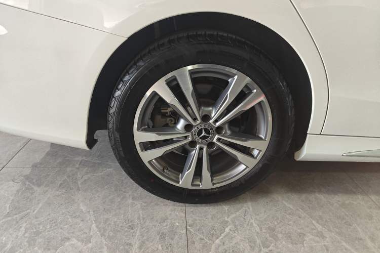 Used Mercedes-Benz C-Class 2020 Restyled C 200 L Fashion Edition Sport Version
