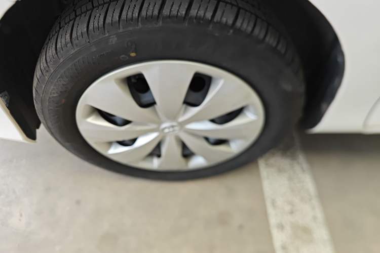 Used Toyota YARiS L 2020 1.5L CVT Leading Edition
