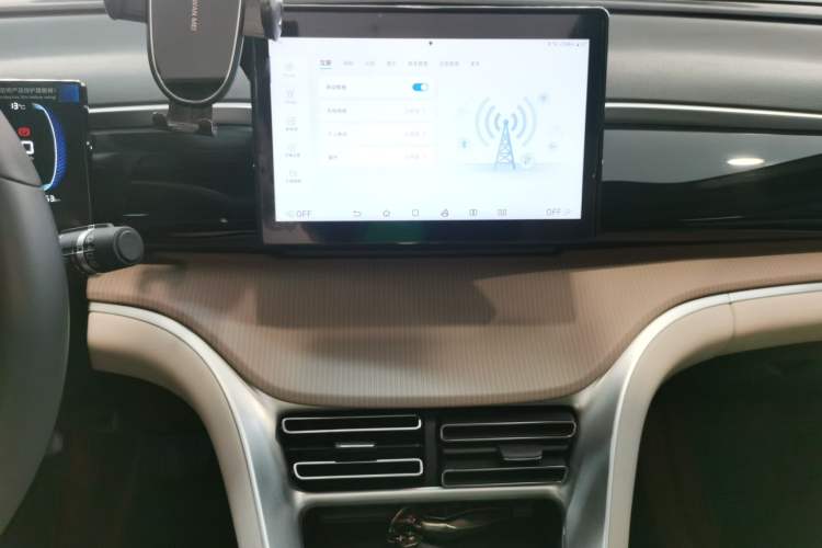 Used BYD Song Pro New Energy 2024 HONOR Edition DM-i 71KM Leading Model