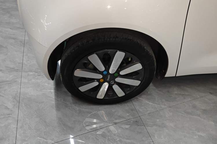 Used ORA Black Cat 2021 301 km Basic Version