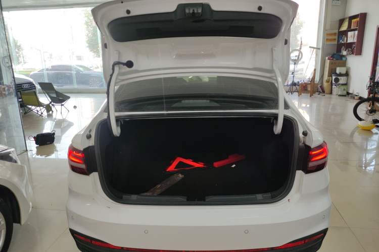 Used Volkswagen Lavida 2023 1.5L Automatic De Yi Edition
