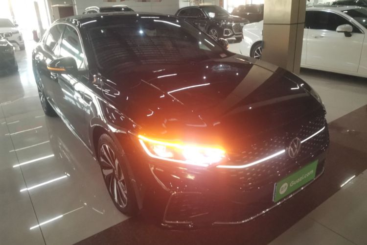 Used Volkswagen Passat 2022 330TSI Starry Luxury Edition
