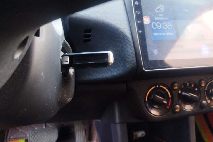 Used Suzuki Swift 2016 1.5L Automatic Fashionable Coolplay Edition
