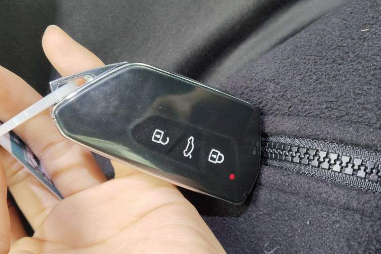 Used Volkswagen Tiguan L 2024 PRO 380TSI Four-Wheel Drive R-Line Prestige Edition
