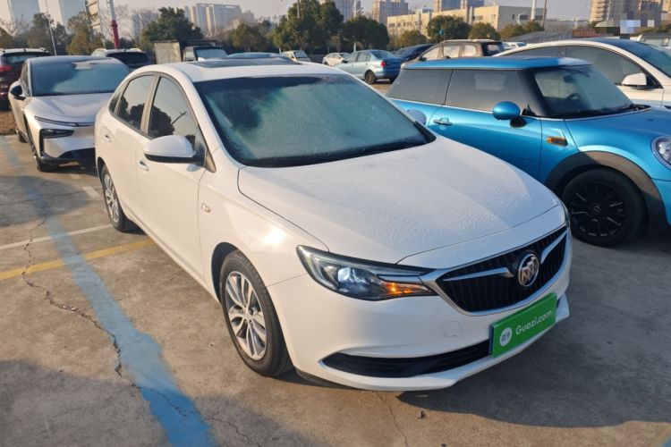 Used Buick GT 2018 18T Automatic Elite Model
