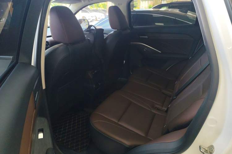 Used Wey VV6 2021 2.0T Two-Wheel Drive Smart Plus
