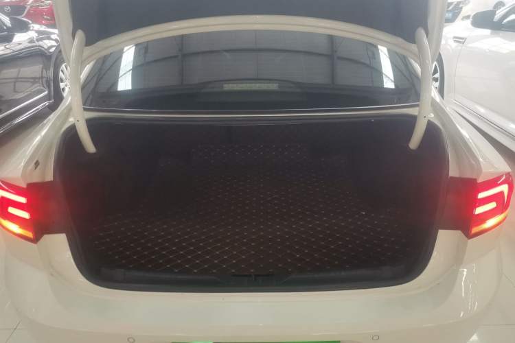 Used Volkswagen Lamando 2018 230TSI DSG Fashion Edition