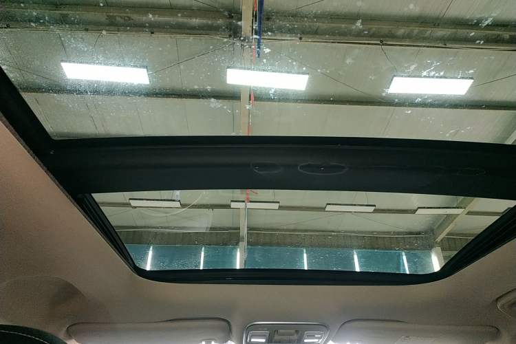 Used Geely Auto Emgrand X7 Sport 2016 1.8TD Automatic ZhiShang Model
