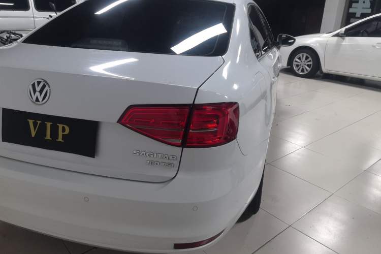 Used Volkswagen Sagitar 2018 180TSI DSG Prestige Edition
