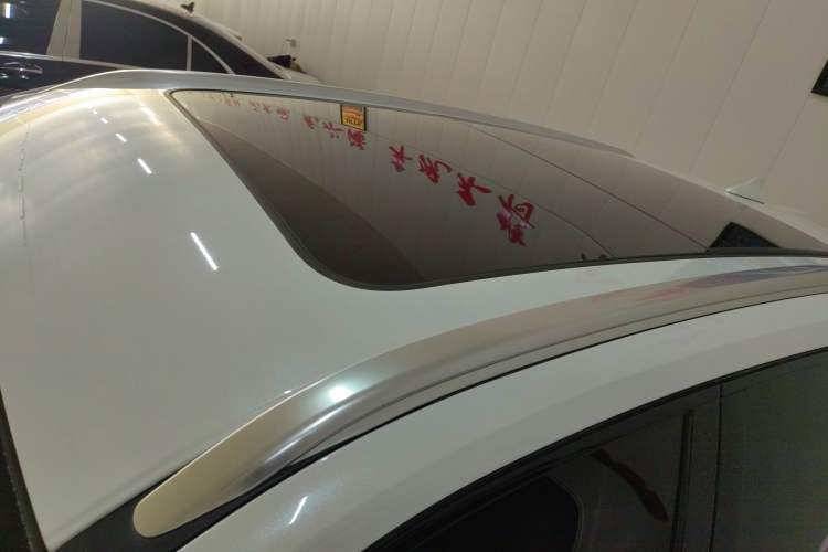 Used Wey VV6 2018 2.0T Two-Wheel-Drive Ultra-Luxury Version China V Standard
