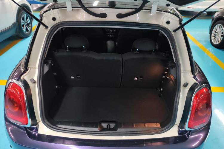 Used MINI MINI 2016 1.5T COOPER
