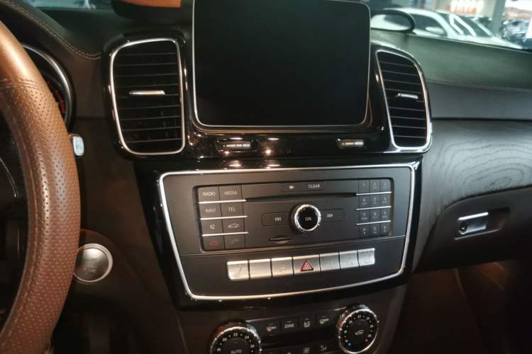 Used Mercedes-Benz GLE 2017 GLE 400 4MATIC
