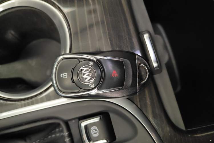 Used Buick Envision 2020 20T Two-Wheel Drive Leading Version