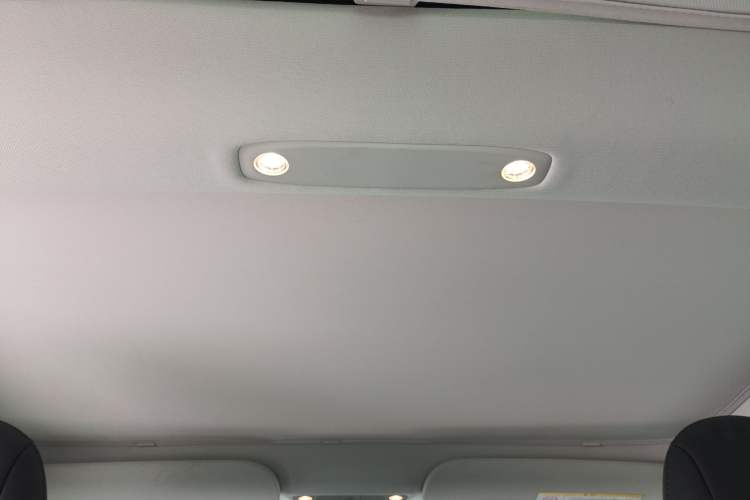 Used Tesla Model 3 2021 Standard Range Rear-Drive Upgraded Version
