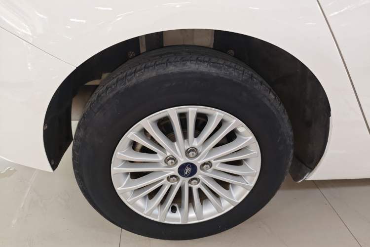 Used Ford Escort 2015 1.5L Automatic Comfort Model