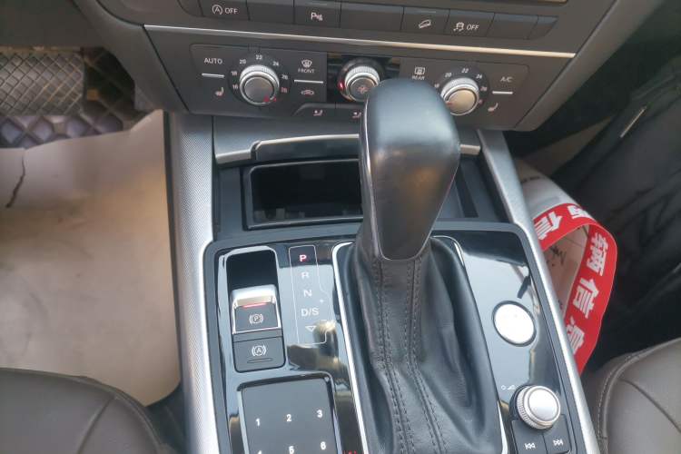 Used Audi A6 2017 3.0T allroad quattro
