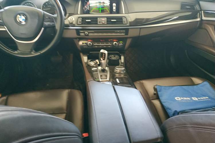 Used BMW 5 Series 2014 525Li Luxury Design Package