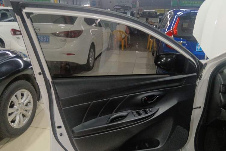 Used Toyota YARiS L 2021 X-Trail 1.5L CVT Leading Edition
