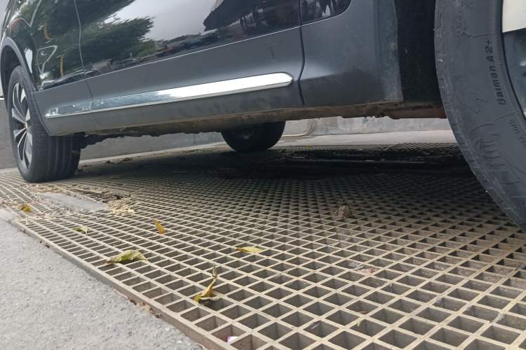 Used Hongqi HS7 2021 3.0T Automatic All-Wheel Drive ZhiLian Flagship Edition
