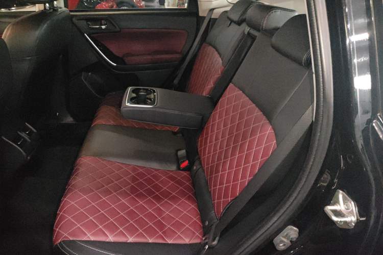 Used Subaru Forester 2016 2.5i Luxury Navigation Edition
