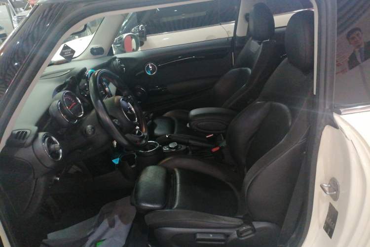 Used  MINI 2014 2.0T COOPER S Excitement
