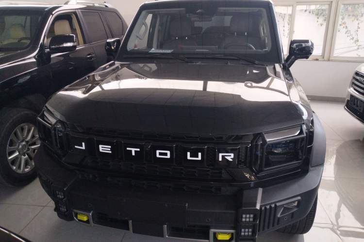 Used Jetour Traveler 2023 2.0T All-Wheel-Drive CrossPRO
