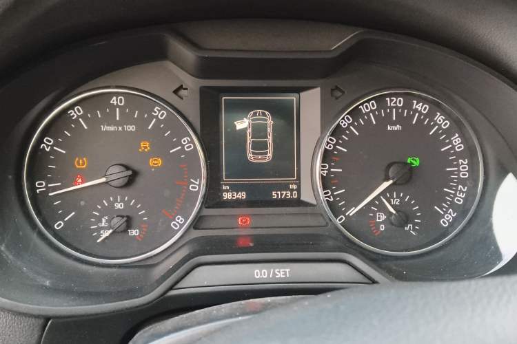 Used Skoda Octavia 2016 1.6L Automatic Smart Drive Edition
