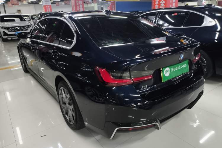 Used BMW i3 2022 eDrive 35 L
