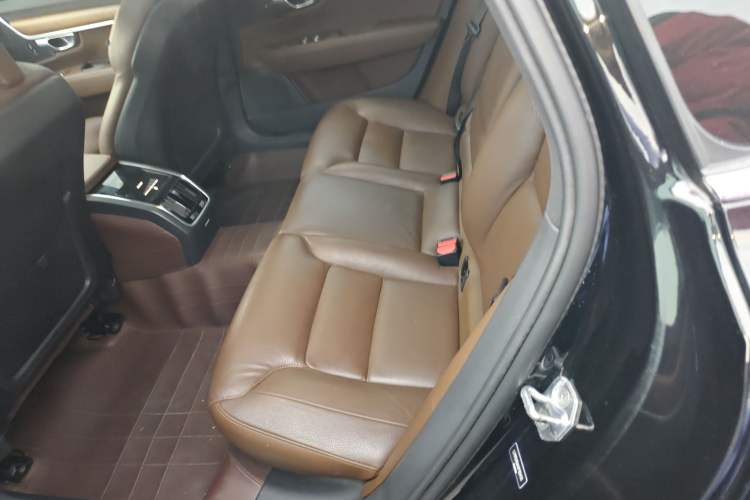 Used Volvo S90 2020 T5 Zhiyuan Luxury Edition