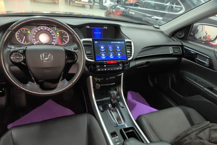 Used Honda Accord 2016 2.0L Elite Edition
