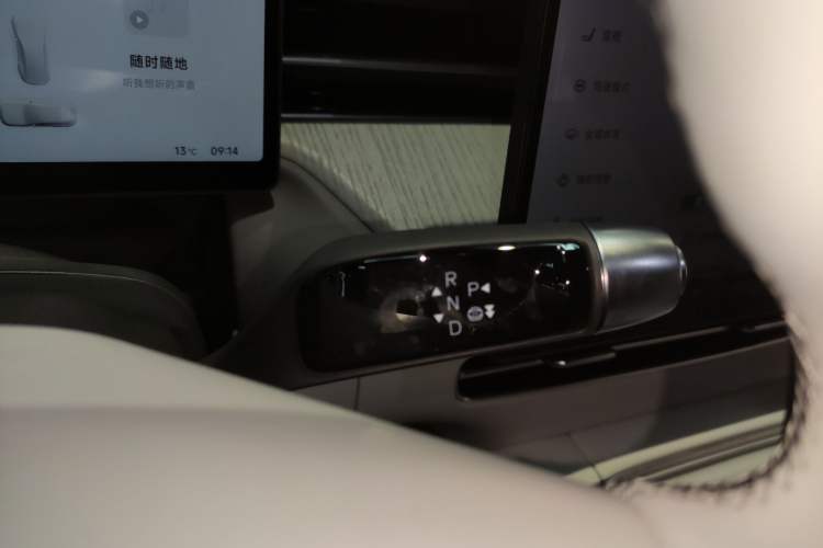 Used XPeng G6 2025 625 Long-Range Max Flagship Edition
